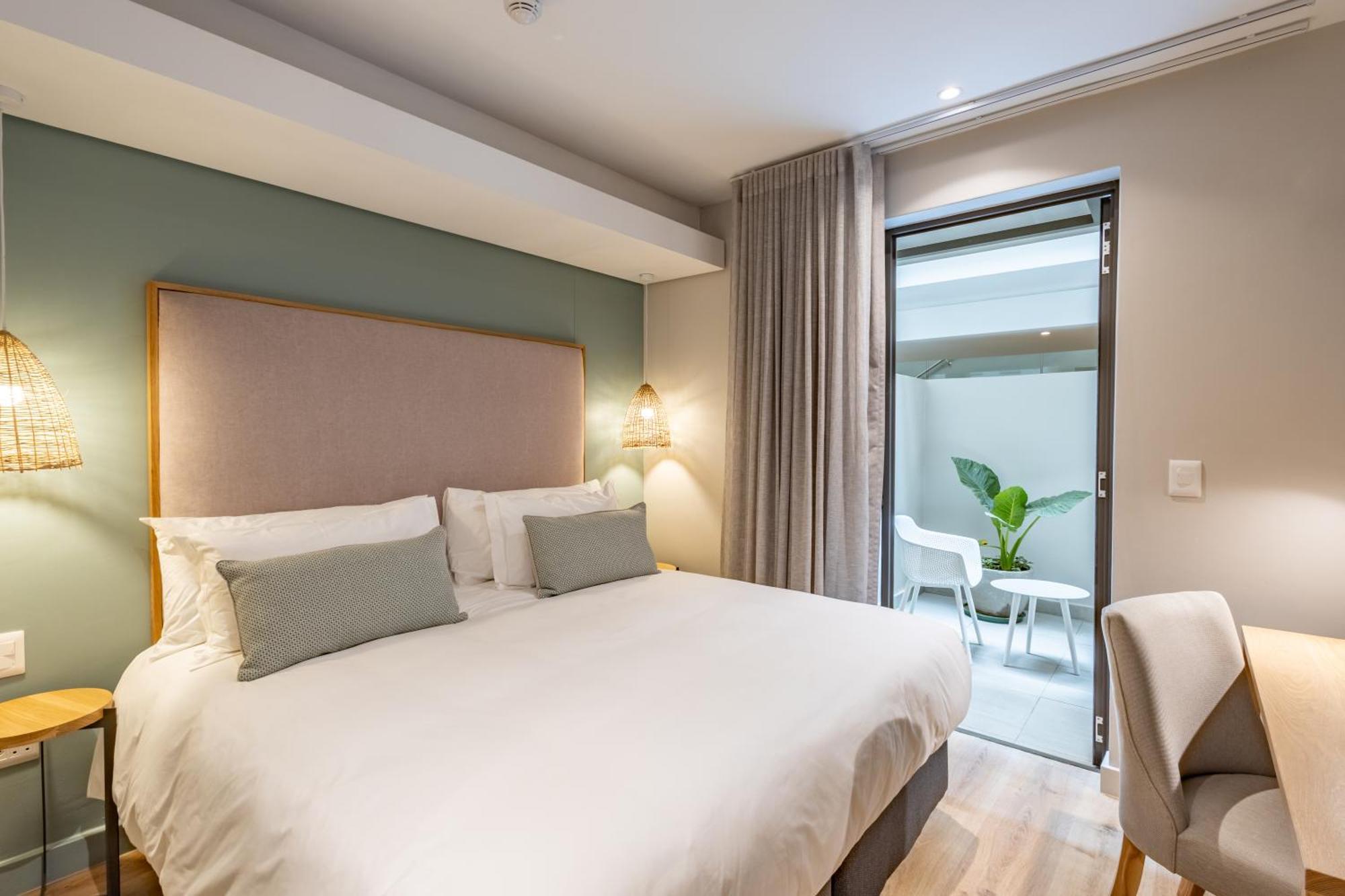 Plett Quarter Hotel - Lion Roars Hotels & Lodges 普勒滕贝格湾 外观 照片