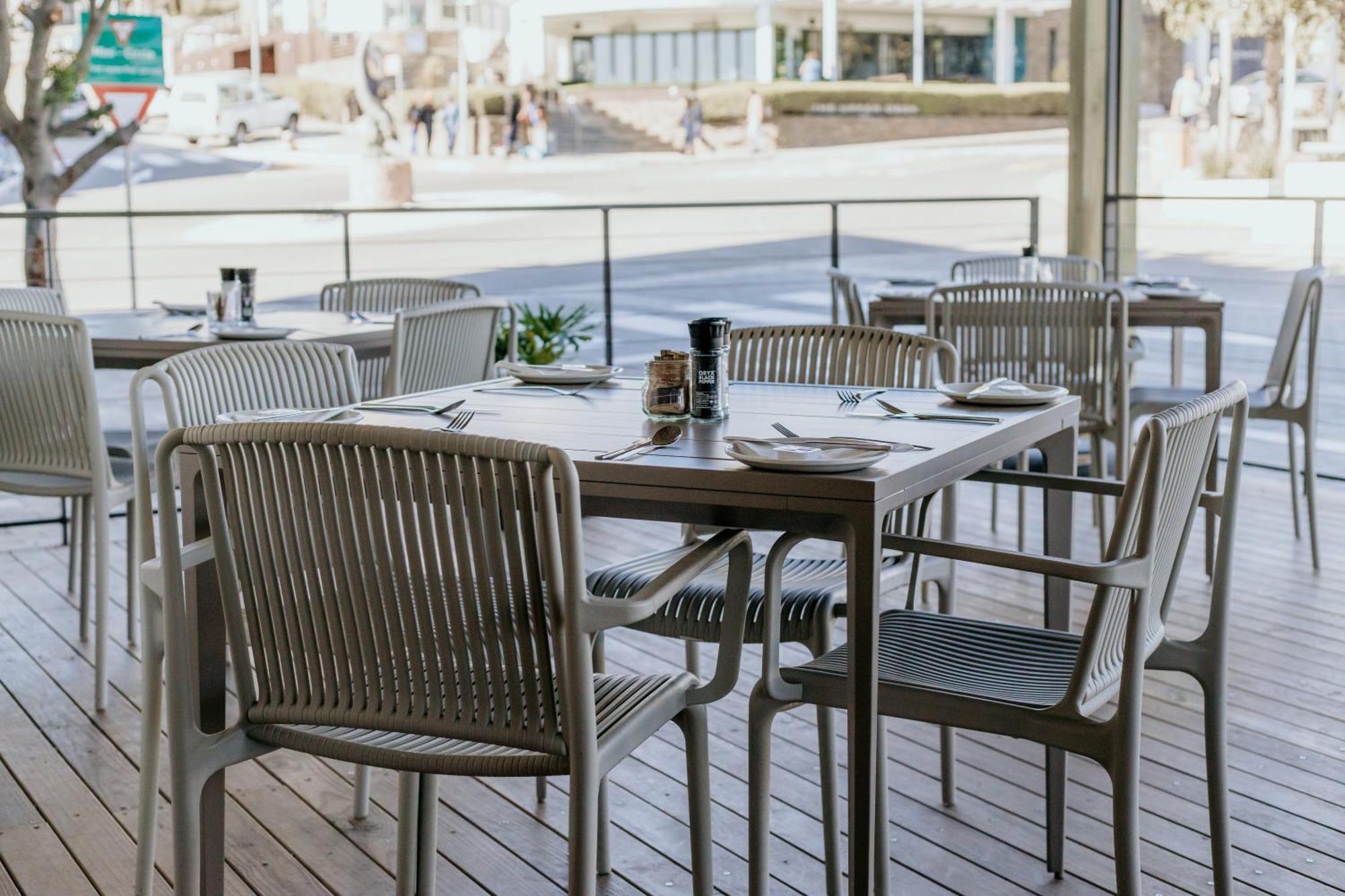 Plett Quarter Hotel - Lion Roars Hotels & Lodges 普勒滕贝格湾 外观 照片