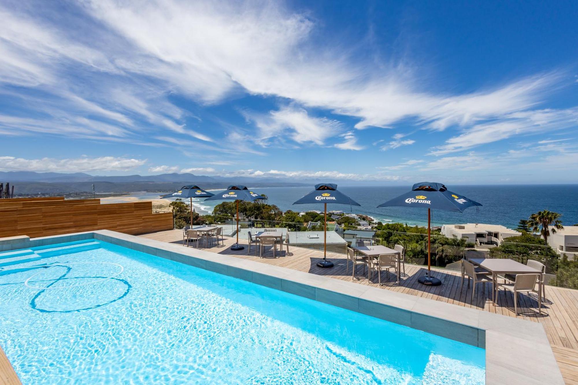 Plett Quarter Hotel - Lion Roars Hotels & Lodges 普勒滕贝格湾 外观 照片