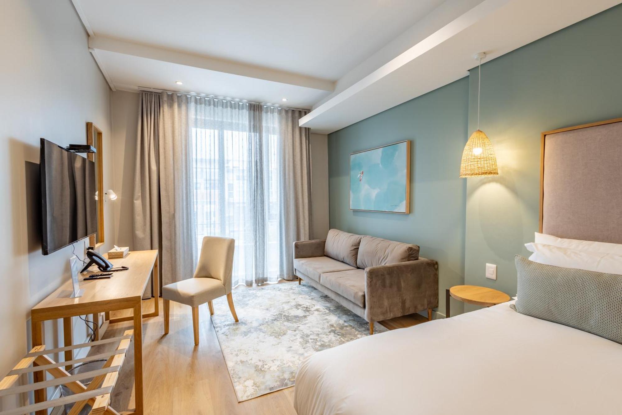 Plett Quarter Hotel - Lion Roars Hotels & Lodges 普勒滕贝格湾 客房 照片