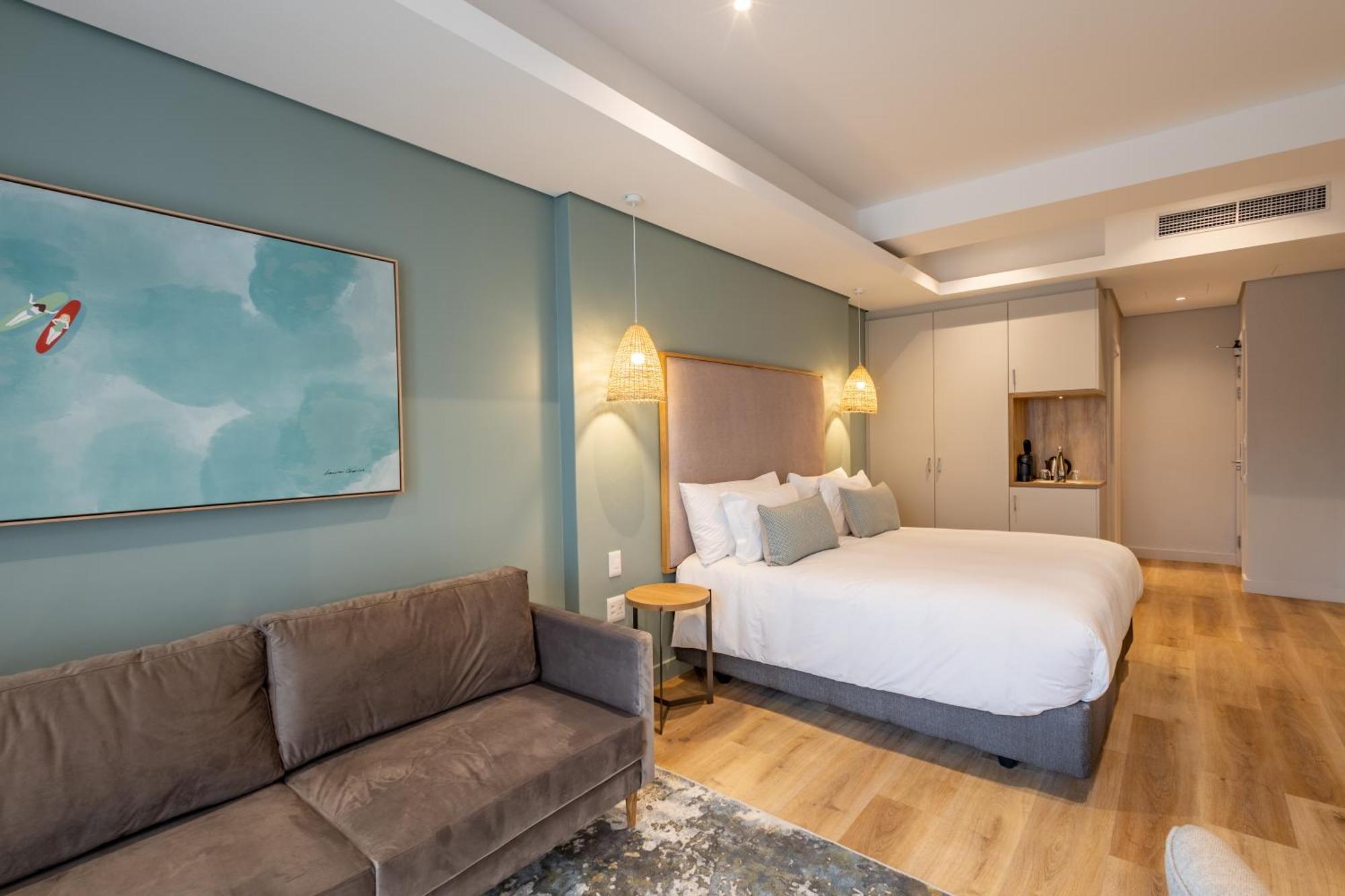 Plett Quarter Hotel - Lion Roars Hotels & Lodges 普勒滕贝格湾 客房 照片